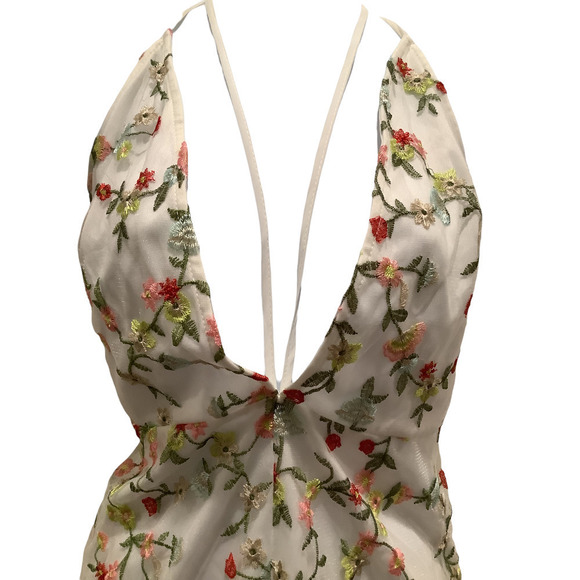 PRETTY LITTLE THING “KATHERINA” PLUNGE HARNESS ROMPER 12 NWT - Picture 6 of 12